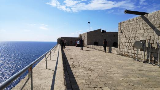 Terrasse du fort Saint-Laurent à Dubrovnik